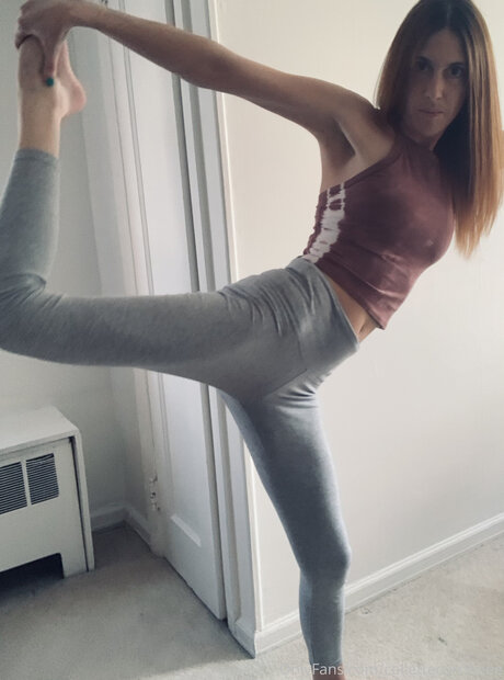 Collettecorrineee star high quality img