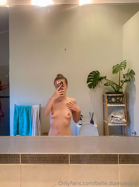 Belle Diamondvip pornstar nude archive