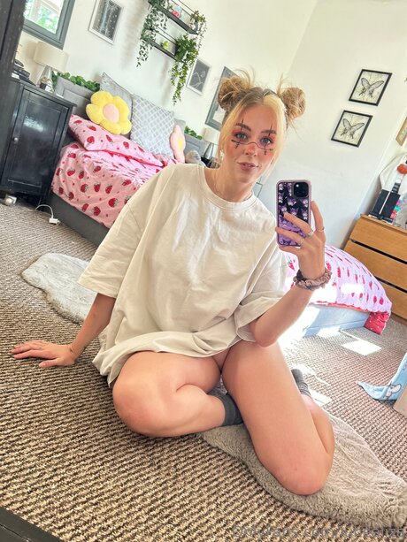 Lunealiza adult star pic