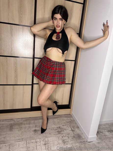 Bella Yammy pornstar gallery