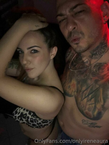 Onlyireneaura model pornographic pic