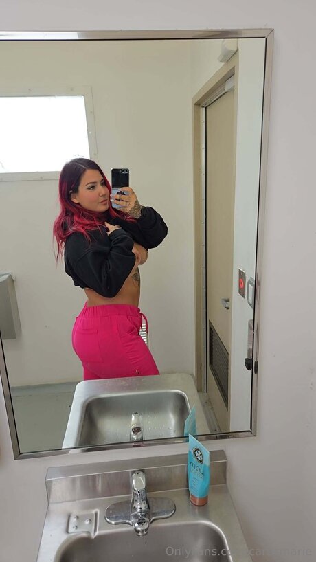 Caresmarie model hot gallery