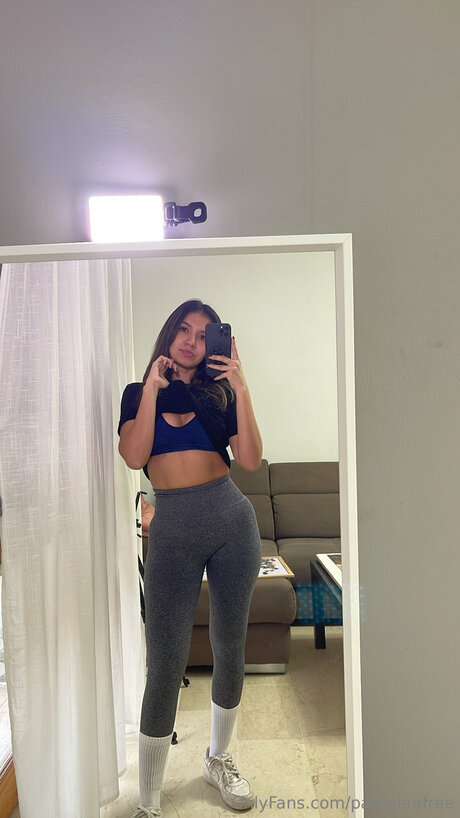 Pamelaafree exclusive model img