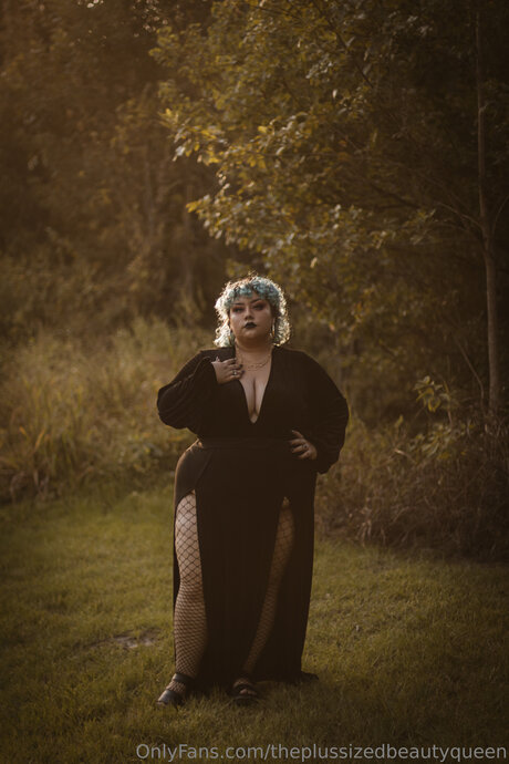 Theplussizedbeautyqueen pornstar naked img