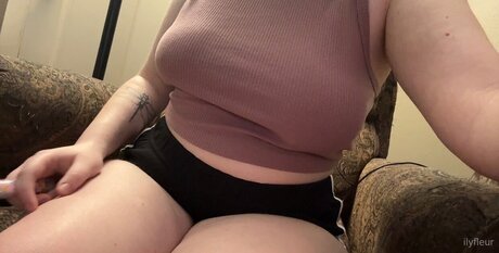 Ilyfleur model pretty image