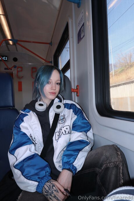 Tinaredd naked pornstar pics