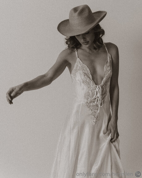 Heyellen free actress images