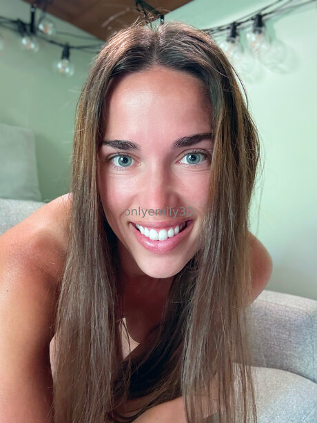 Only Emily30 hd star gallery