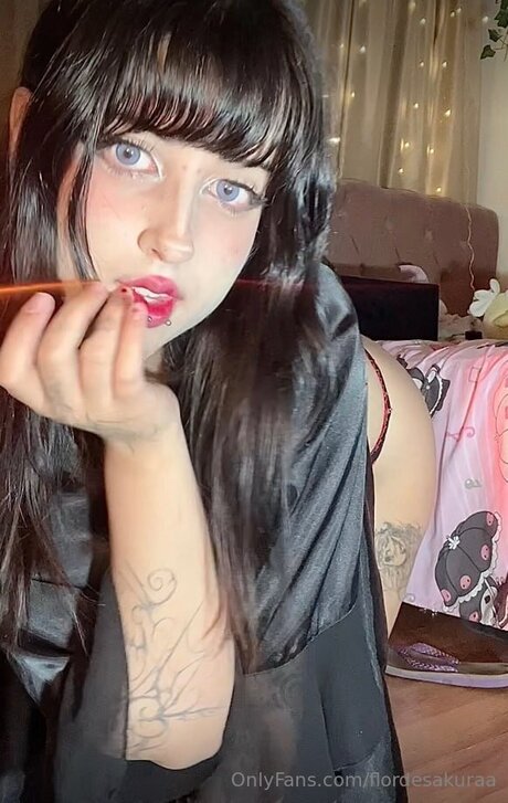 Flordesakuraa beautiful pornstar photos