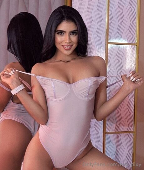 Elsi Dixy free pornstar archive