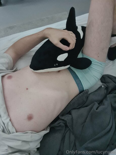 Lucynyou model sexy archive