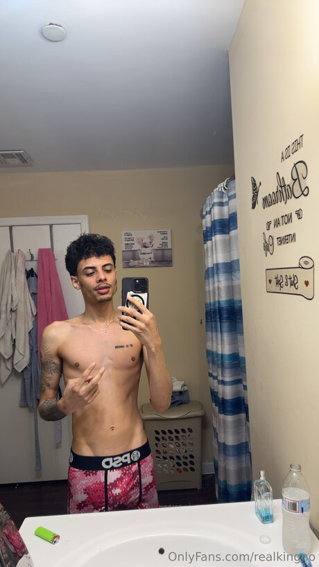 Realkingno pretty pornstar pics