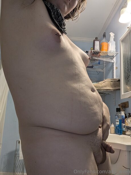 Ally Wren model free pic