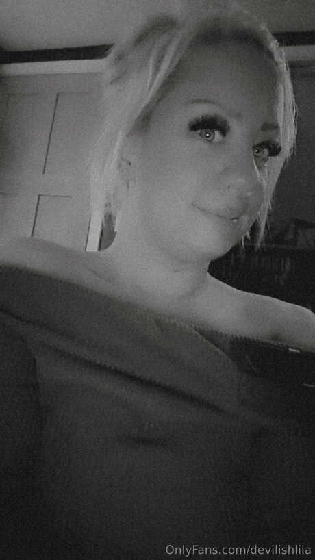 Devilishlila pornstar art picture