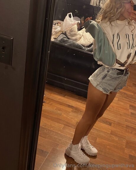 Avaswrldxoxo pornographic actress photos