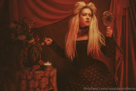 Cissaldansinferno star hd pics