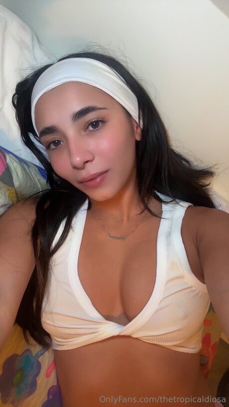 Thetropicaldiosa model art pics