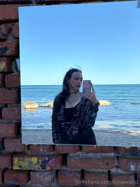 Hinaworld naked actress img