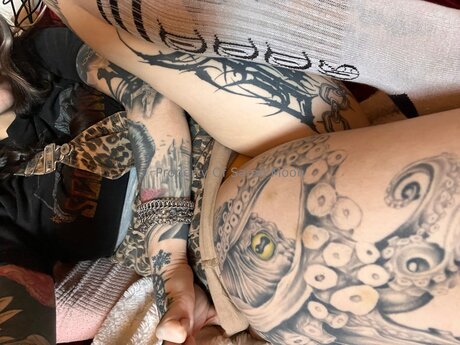 Sarahmoonsg exclusive pornstar galleries