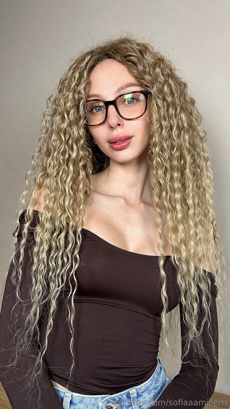 Sofiaaamillerrr erotic model picture