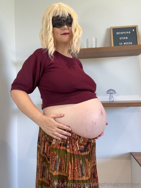 Seraphinastormfree Profile pic