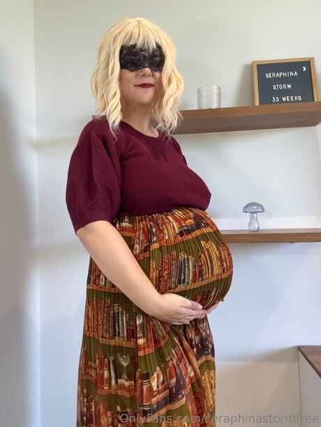 Seraphinastormfree nice model photo