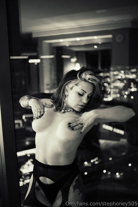 Stephoney505 star sex galleries