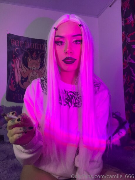 Camile 666 star hd images