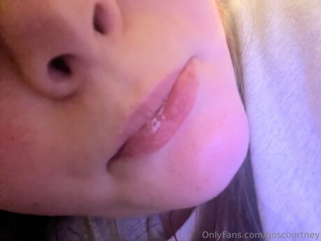 Qoscourtney pornographic star gallery