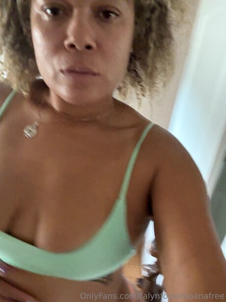 Falynfonoimoanafree naked star pictures