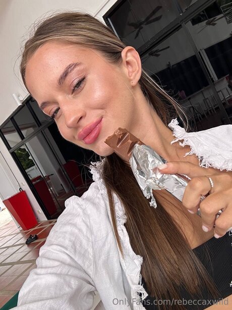 Rebeccaxwild pornstar sex gallery