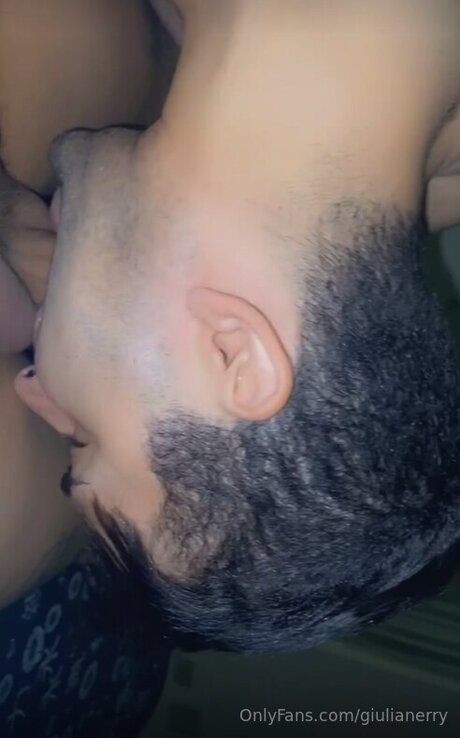Giulianerry hd pornstar photo