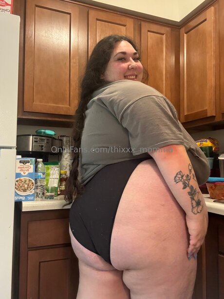 Thixxx Momma star nudes galleries