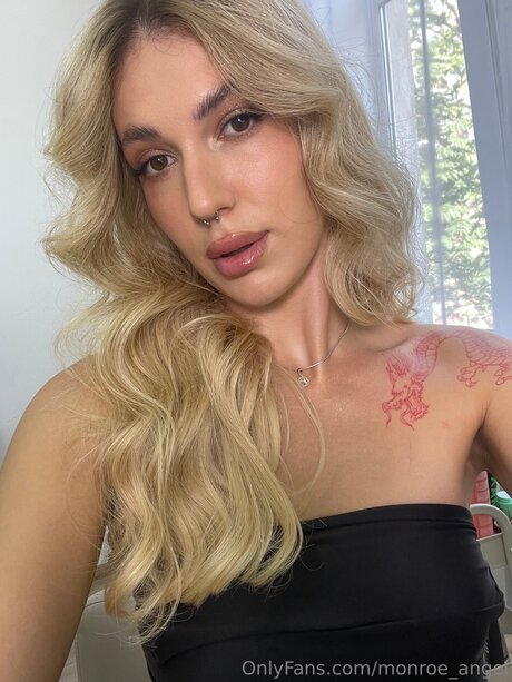 Lensadriana perfect pornstar picture