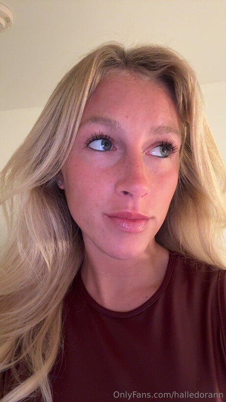 Halledorann nudes star galleries