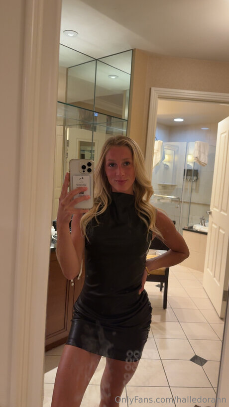 Halledorann pornstar hd photos