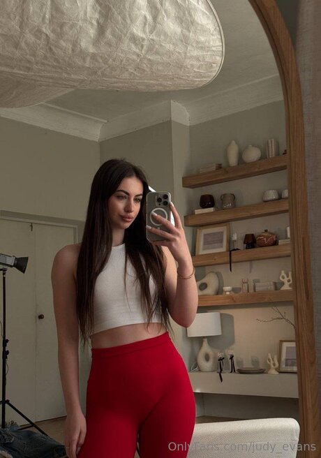 Judy Evans perfect star pictures