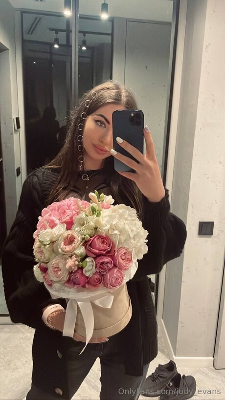 Judy Evans nudes actress photos