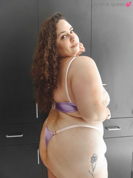 Monsebbwqueen model nice pics