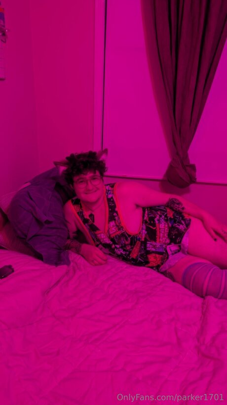 Parker1701 model pornographic img