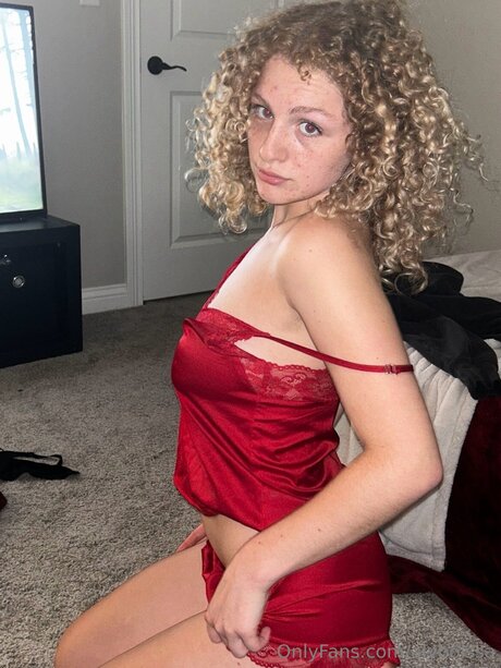 Alybolssa beautiful pornstar picture