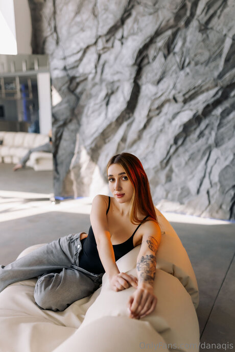 Danaqis nice pornstar photo