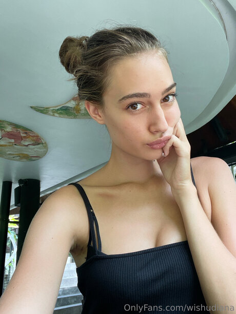 Wishudiana nudes pornstar photo
