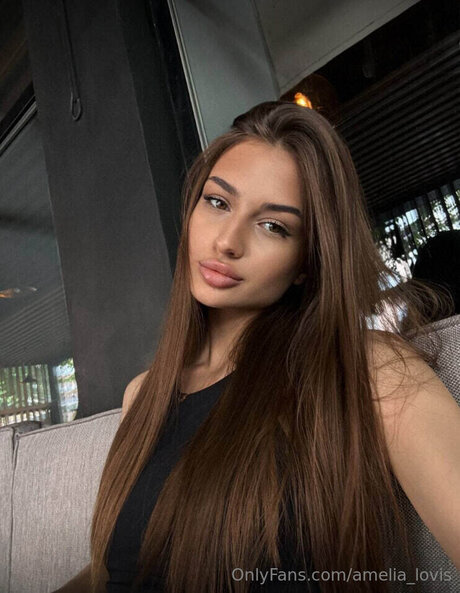 Amelia Lovis top model archive