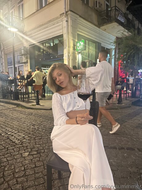 Ivysummmer perfect pornstar photos