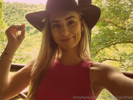 Yourbabbiigiirlfree star sex photos