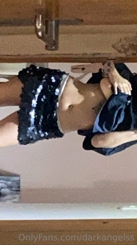 Darkangelss model naked images