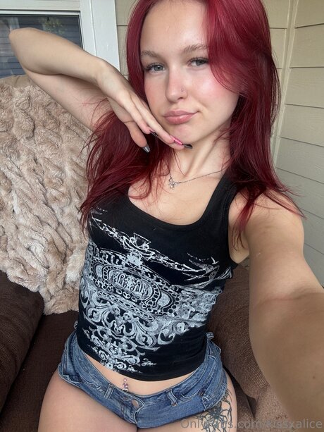 Kissxalice pornstar exclusive pic