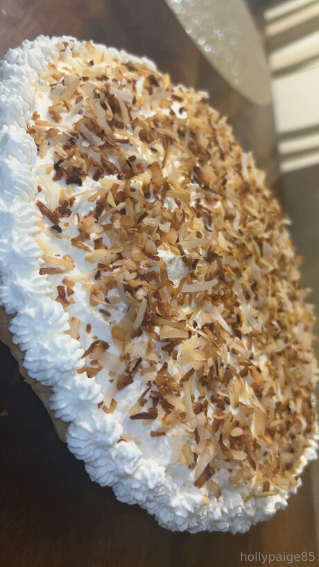 Hollypaige85 model nice pictures