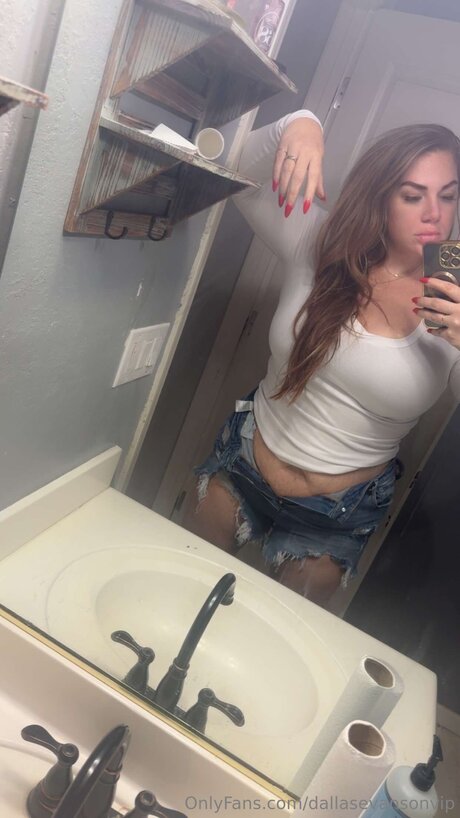 Dallasevansonvip pornstar sex pic